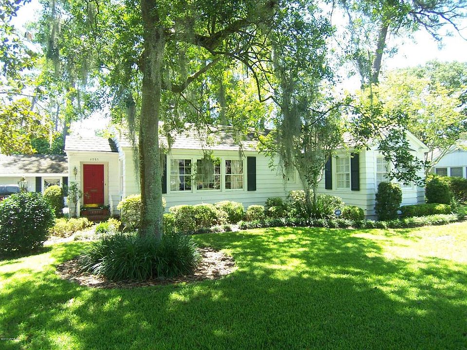 1st image of 4985 Arapahoe Ave