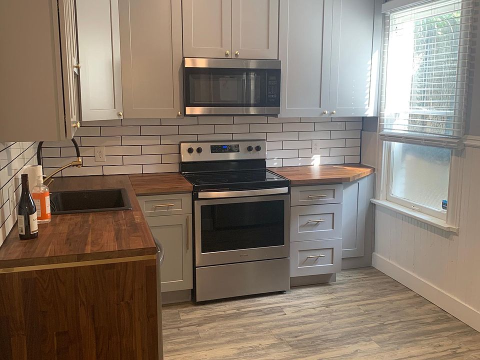 1st image of 1006 E 9th Ave