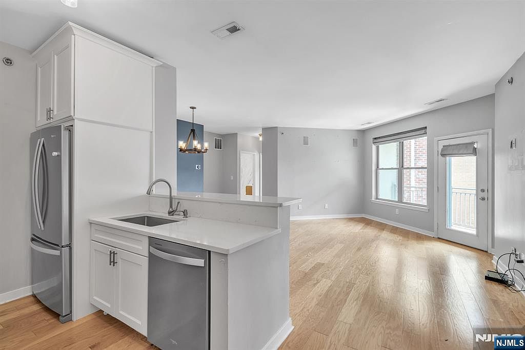 24 Avenue At Port Imperial APT 419, West New York, NJ 07093 | Zillow