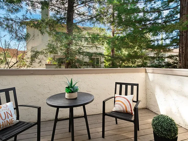 1173 Capri Dr — Photo 16