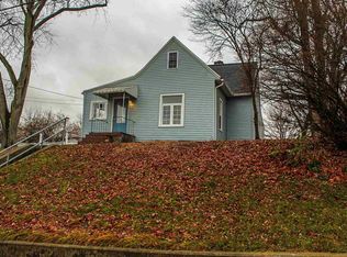 251 W Vine St, Roanoke, IN 46783