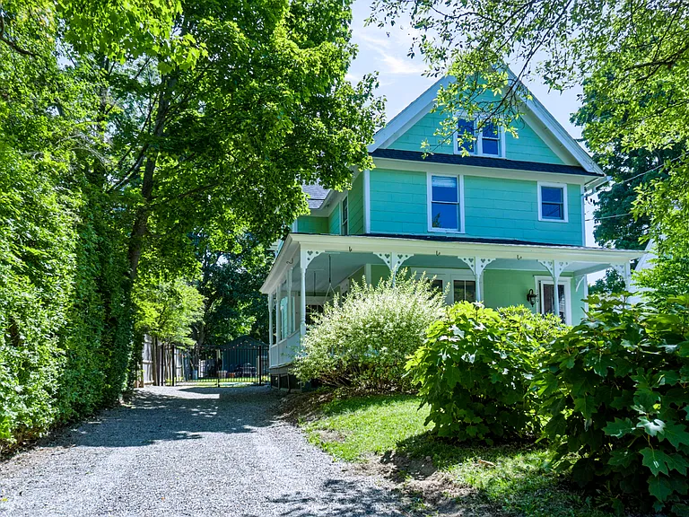 120 Church St — Photo 23