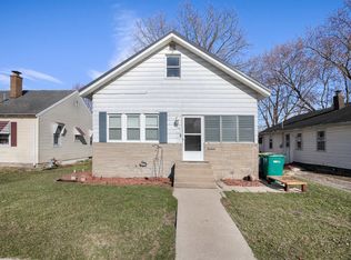 128 Delorenzi Ave, Mishawaka, IN 46544