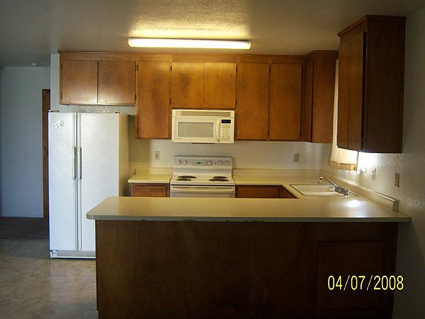 2240 Oxford Ave Turlock CA 95382 Zillow