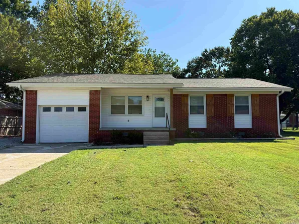 13 Sundale Cir, Paragould, AR 72450
