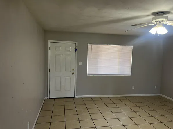 1070 SW McFarlane Ave #2, Lake City, FL 32025