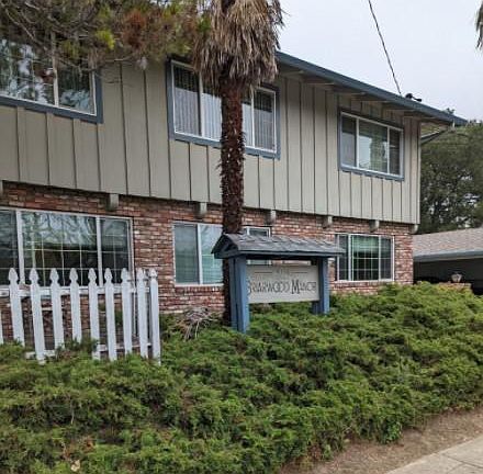 2nd image of 908 Middle Ave