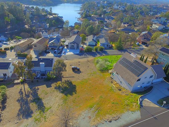 3rd image of 572 Poker Flat Rd