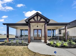 1008 Paramount Dr, Cresson, TX 76035