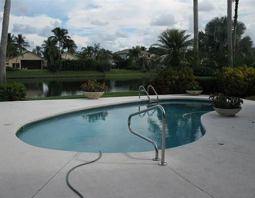 1st image of 13796 Rivoli Dr