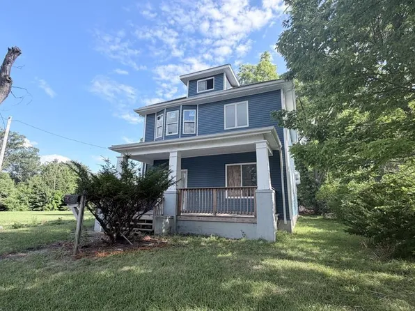 2424 Manford St, Fort Wayne, IN 46806