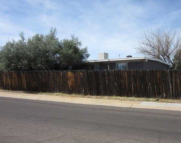 2nd image of 3065 Mockingbird Dr