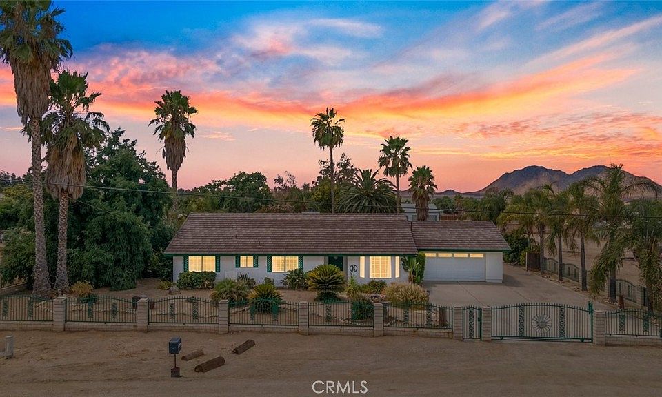 1st image of 20971 Hansen Ave