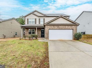450 Lake Ridge Ln, Fairburn, GA 30213