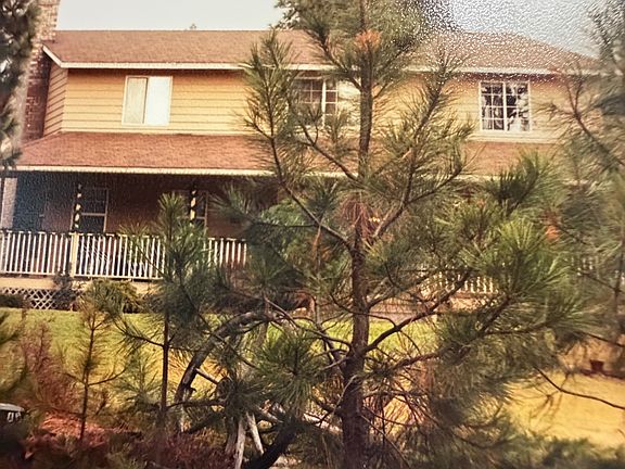 3rd image of 20008 W Waterside Ct
