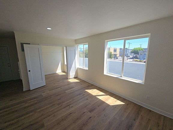 2nd image of 516 G St #560F78717