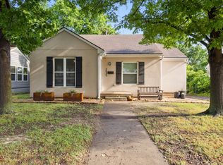2435 Wentworth St, Dallas, TX 75211