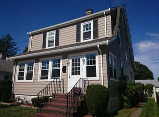 28 Laurie Ave, West Roxbury, MA 02132