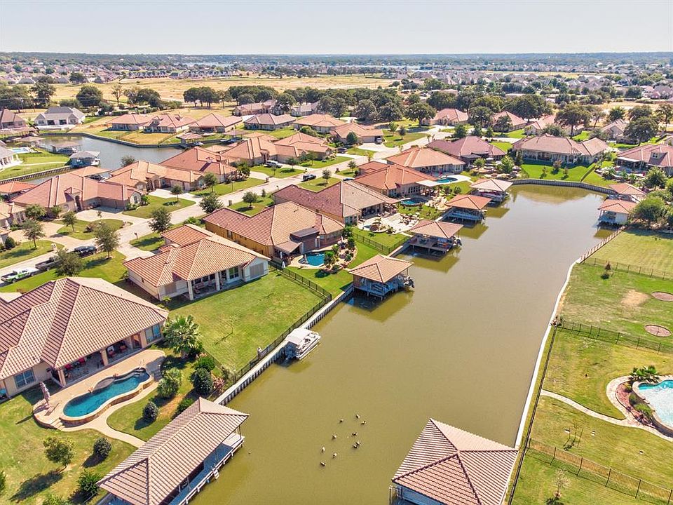 1st image of 1608 Malibu Bay Ct