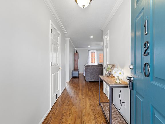 4th image of 120 River Bend Rd