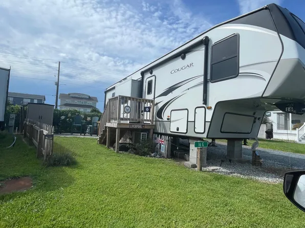 16 G Oar Street, North Topsail Beach, NC 28460