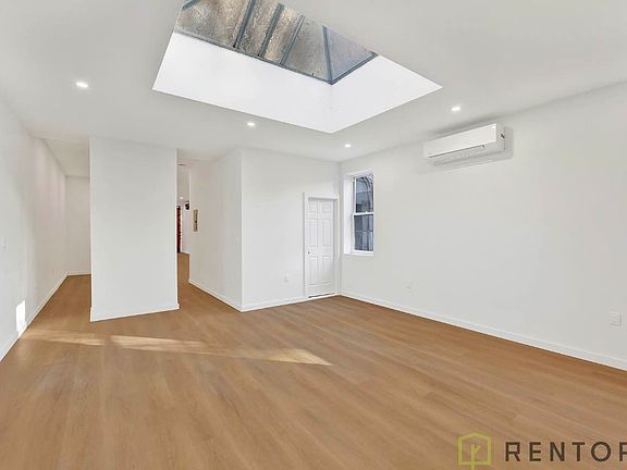 3rd image of 2130 Fulton St Floor 2