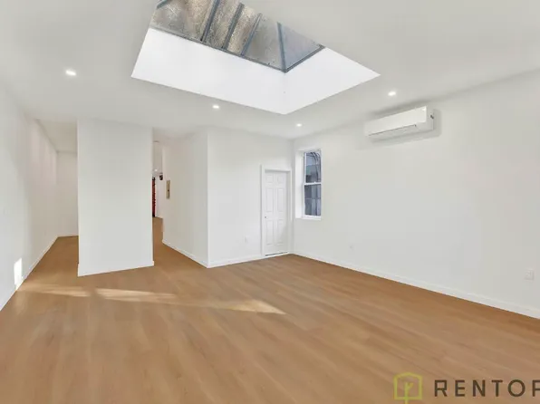 2130 Fulton St #3, Brooklyn, NY 11233