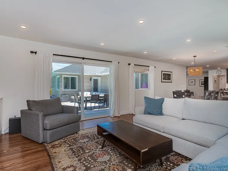 4778 Lucille Dr — Photo 19