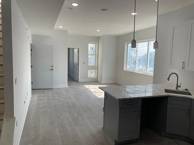 2101 N Fairhill St #2 — Photo 5
