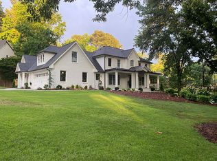 5299 Redfield Ct, Dunwoody, GA 30338