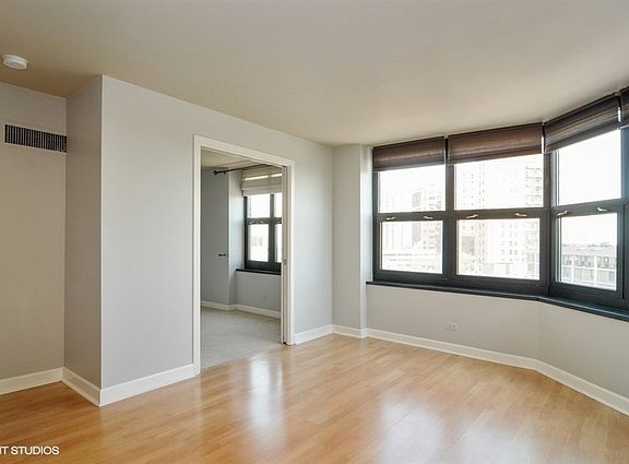 2nd image of 3660 N Lake Shore Dr APT 602