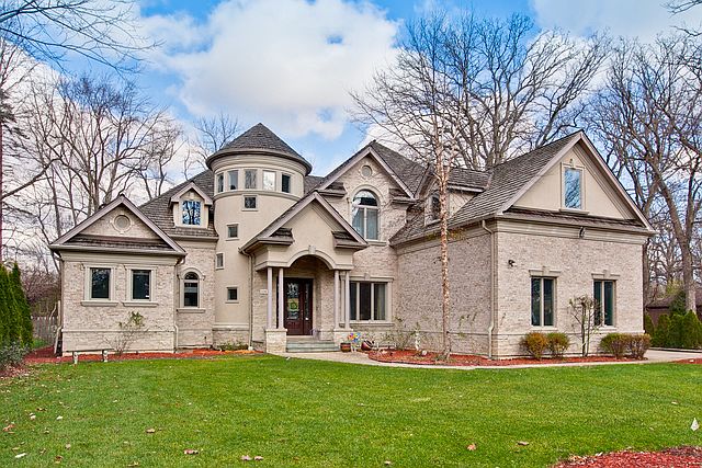 1st image of 11656 W Oakwood Pl