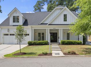 2105 Dunhill Dr, Raleigh, NC 27608