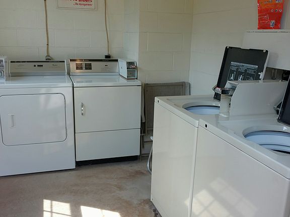 3rd image of 216 N Montour St APT 5