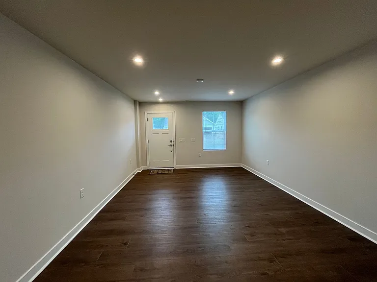 4184 Farmfield Dr — Photo 3