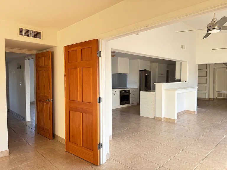 644 E La Jolla Dr — Photo 13