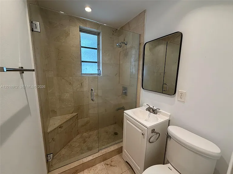 760 Jefferson Ave #5 — Photo 6