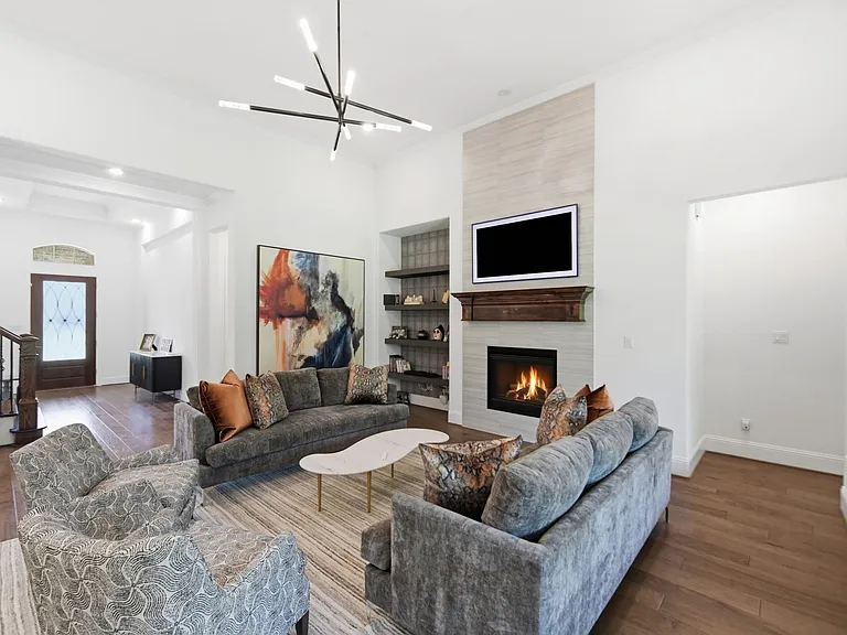 816 Omaha Trl — Photo 20