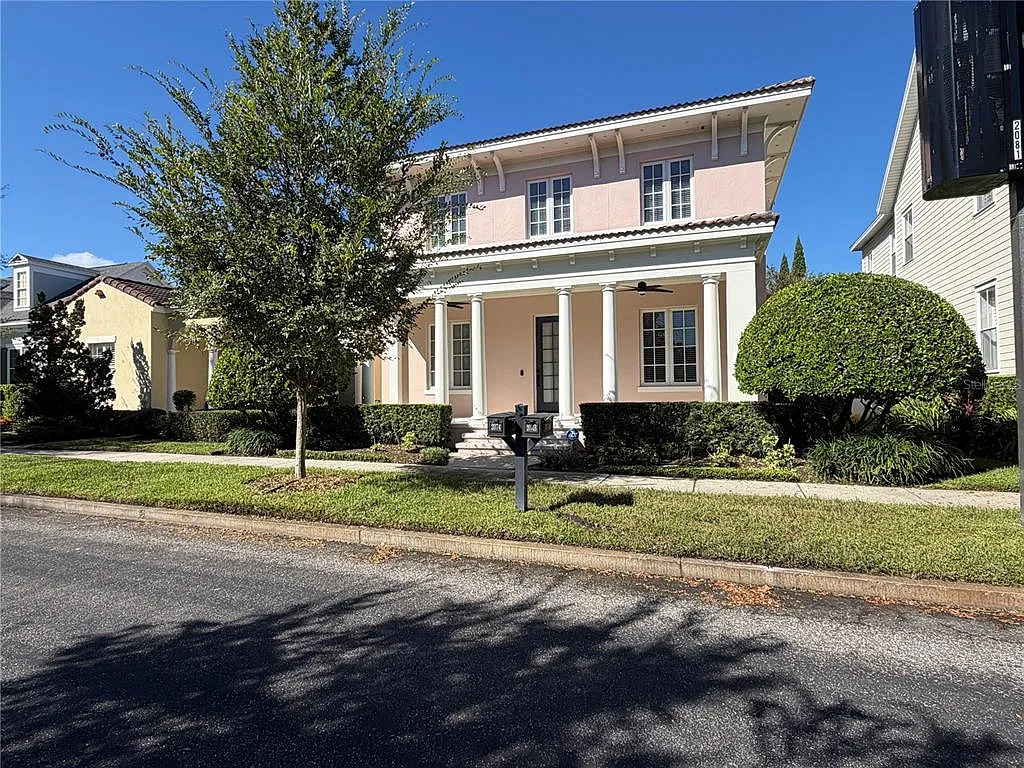 1 bed, 1.0 bath, 864 sqft, $2,200 — Photo 1