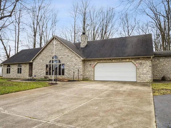 51 Thomas Ln SW, Etna, OH 43068