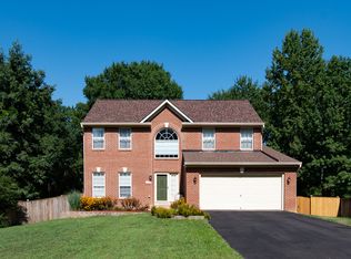 8026 Fordson Rd, Alexandria, VA 22306