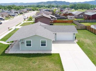 1917 River View Cir, Spearfish, SD 57783
