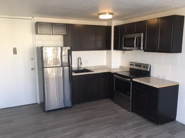 2845 Waialae Ave, Honolulu, HI