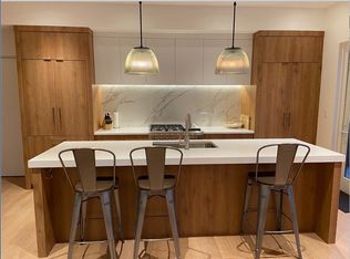 287 Old Colony Ave, Boston, MA 02127