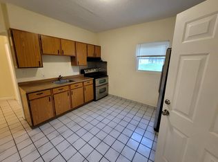 12 Standish St APT 1, Dorchester Center, MA 02124