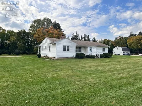 603 Race St, Clyde, OH 43410