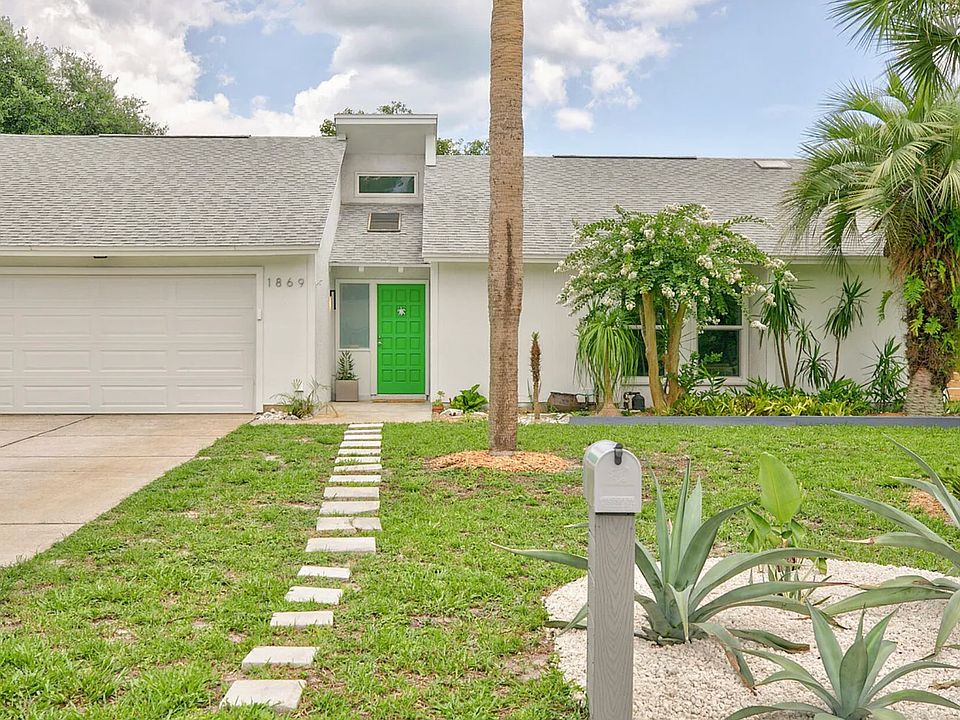 1st image of 1869 Sea Oats Dr