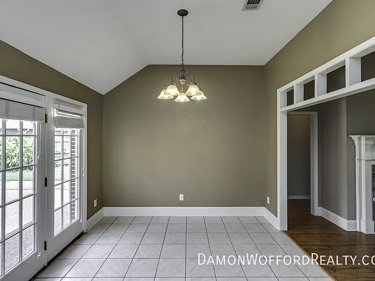 131 Hunters Row — Photo 28