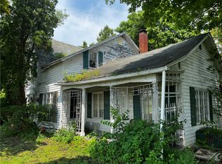 997 Yale Station Rd, Geneva, NY 14456