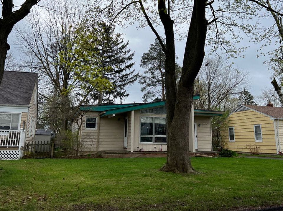 1st image of 49 Camley Dr